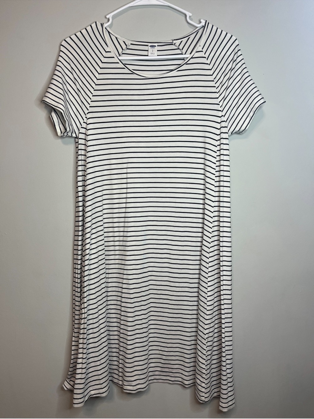 Old navy Striped Short-Sleeve Swing Dress - White & Black small